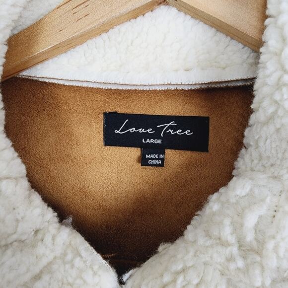NWOT Love Tree Tan Suede Faux Sherpa Moto Jacket Large - Picture 7 of 11